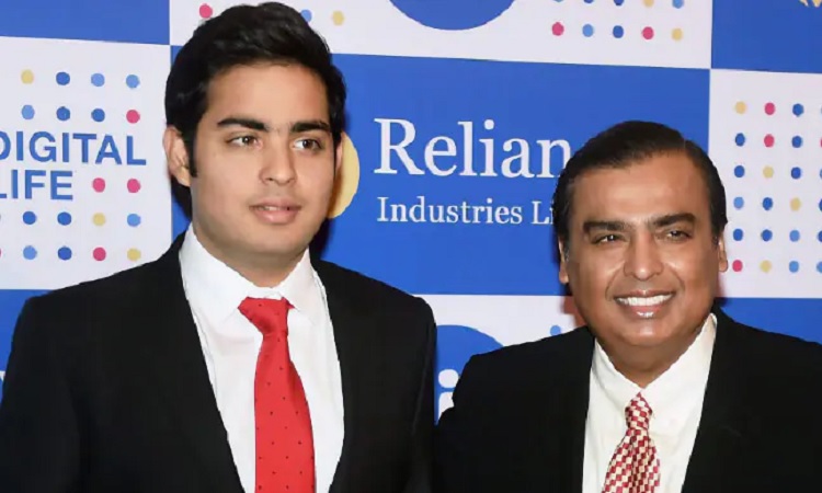 Akash Ambani, Mukesh Ambani, Reliance Jio Infocomm LTD.